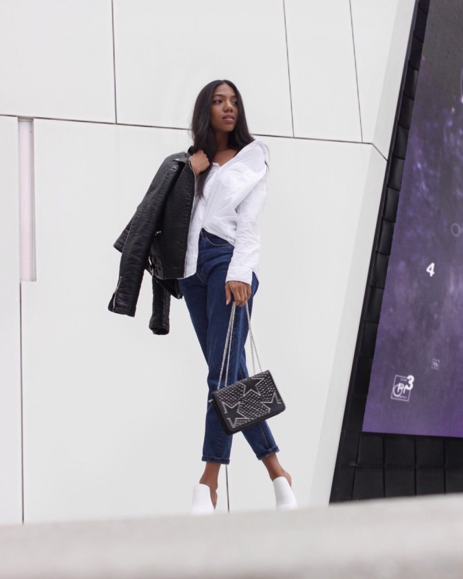 IMG-5446-Facetune-29-11-2018-15-21-36